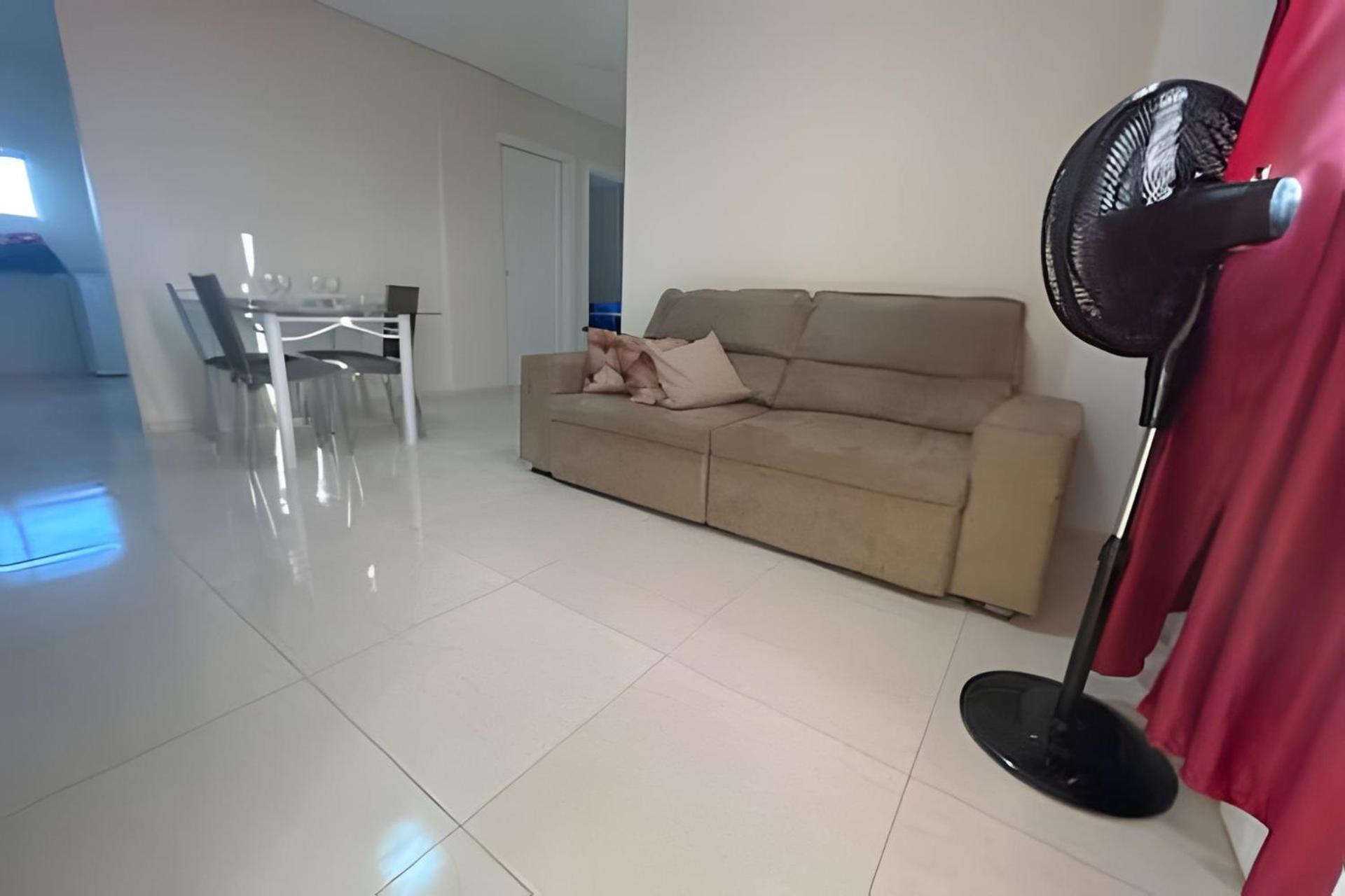 Para 10 Pessoas, 03 Quartos Ar Condicionado E Ventilador, Garagem, Atras Do Hospital Da Unimed Петролина Екстериор снимка