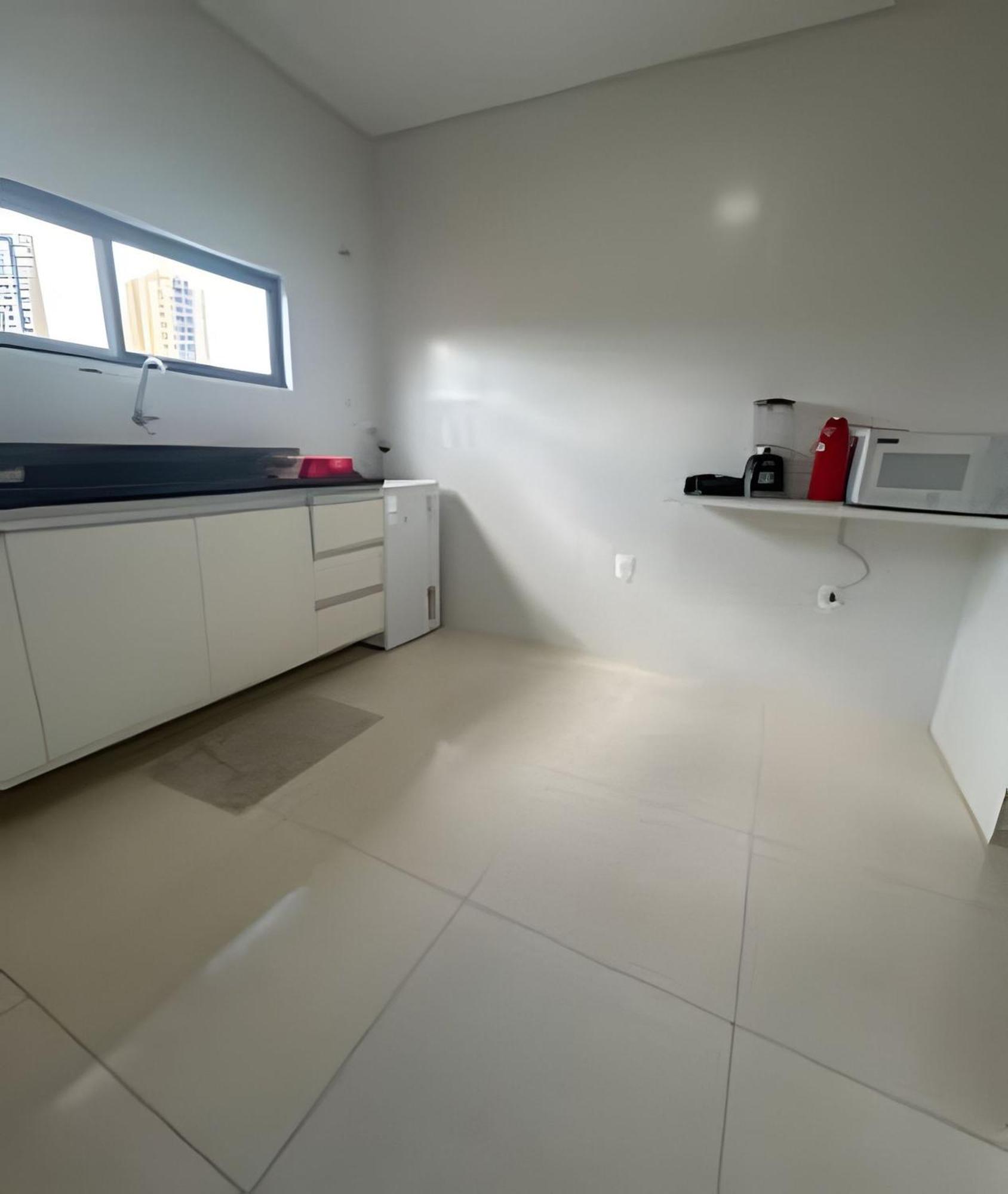 Para 10 Pessoas, 03 Quartos Ar Condicionado E Ventilador, Garagem, Atras Do Hospital Da Unimed Петролина Екстериор снимка